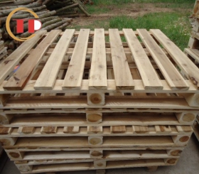 Pallet gỗ 4 hướng tải trọng 1 tấn - Pallet Tiến Phát - Công Ty TNHH Pallet Tiến Phát